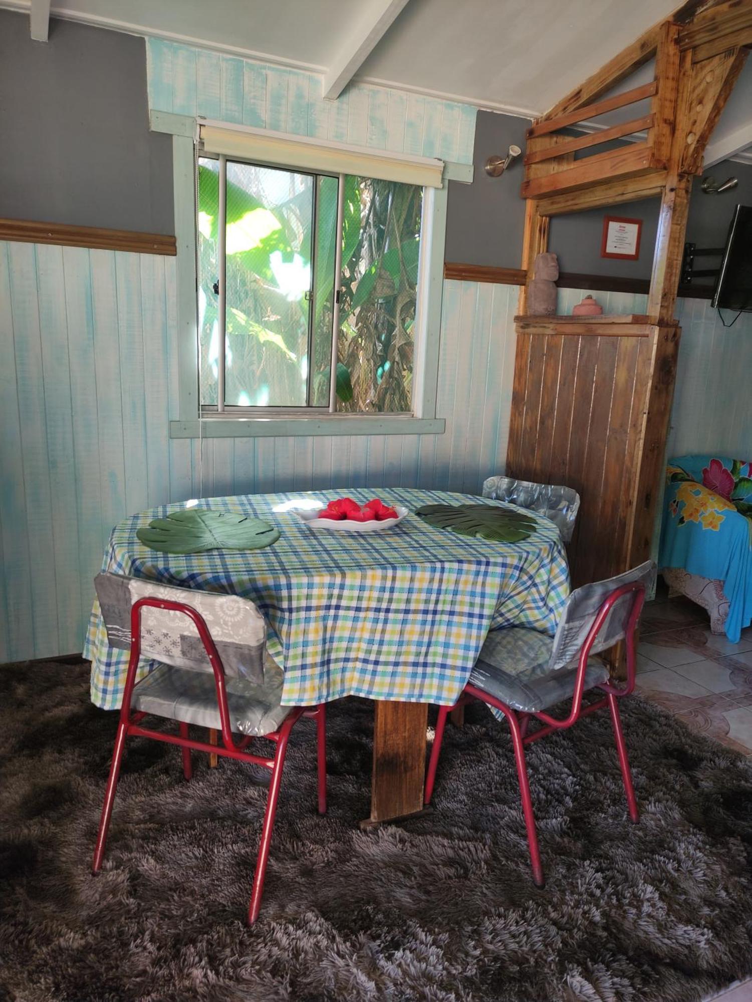 Cabanas Kitai Hanga Roa Exterior foto